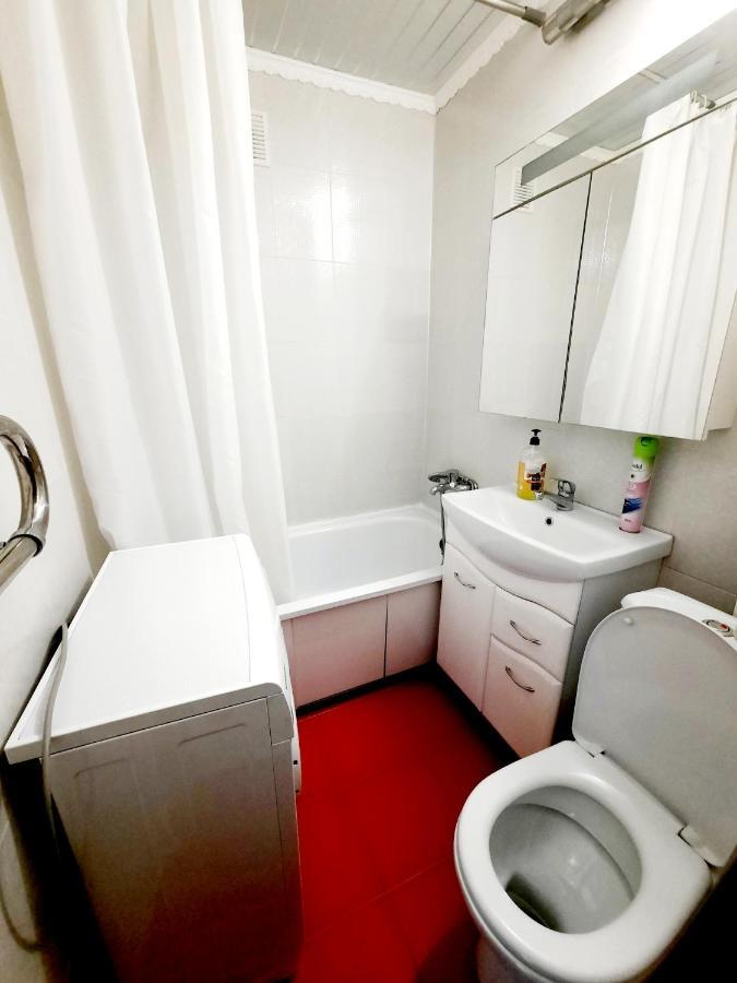 Apartment бектурова 17